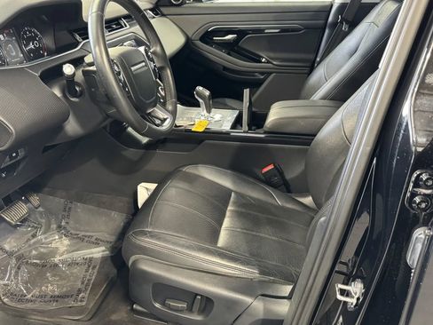 Used 2020 Land Rover Range Rover Evoque S image 12