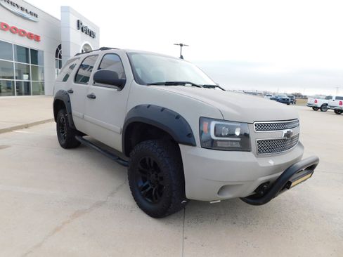 Used 2007 Chevrolet Tahoe LTZ w/ LTZ Preferred Equipment Group image 6