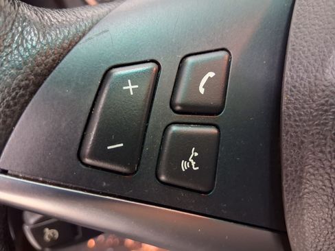 Used 2006 BMW 650i Coupe RWD image 17