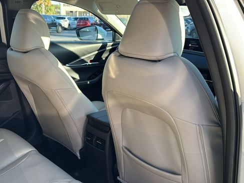 Certified 2025 MAZDA CX-30 AWD 2.5 S w/ Preferred Package image 21