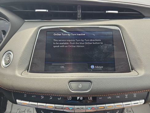 Used 2023 Cadillac XT4 Premium Luxury FWD image 19