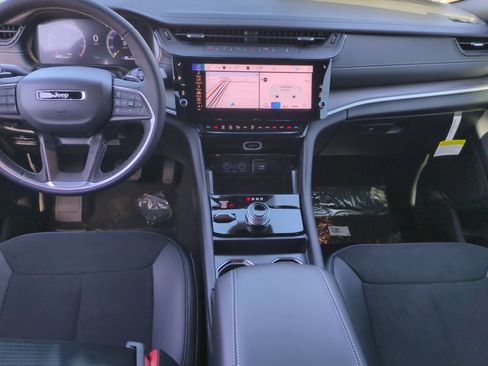 New 2026 Jeep Grand Cherokee L 4WD image 20