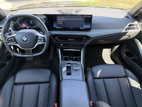 Certified 2025 BMW 330i Sedan RWD image 13