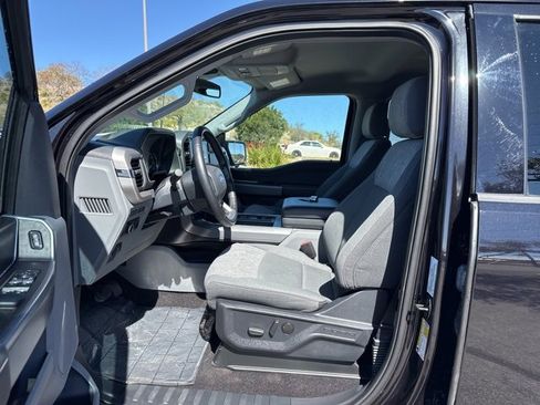 Used 2022 Ford F150 XLT w/ Equipment Group 302A High image 11