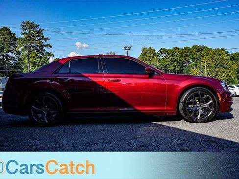 Used 2021 Chrysler 300 S RWD image 10