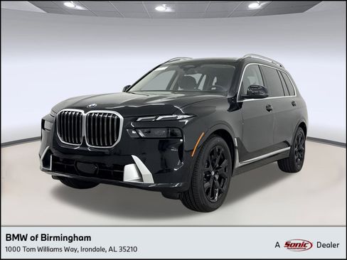 Used 2025 BMW X7 xDrive40i w/ Premium Package image 1