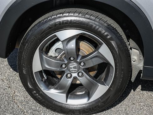 Used 2018 Honda HR-V EX image 11