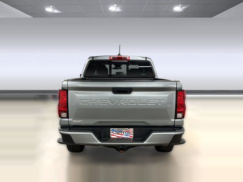 Used 2024 Chevrolet Colorado LT w/ LT Convenience Package RWD image 9