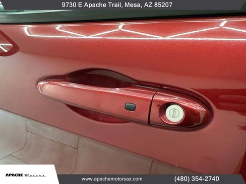 Used 2014 Jeep Cherokee Trailhawk w/ Comfort/Convenience Group image 15