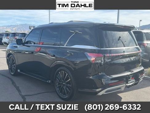 Certified 2025 INFINITI QX80 Luxe w/ Exterior Package AWD/4WD image 8