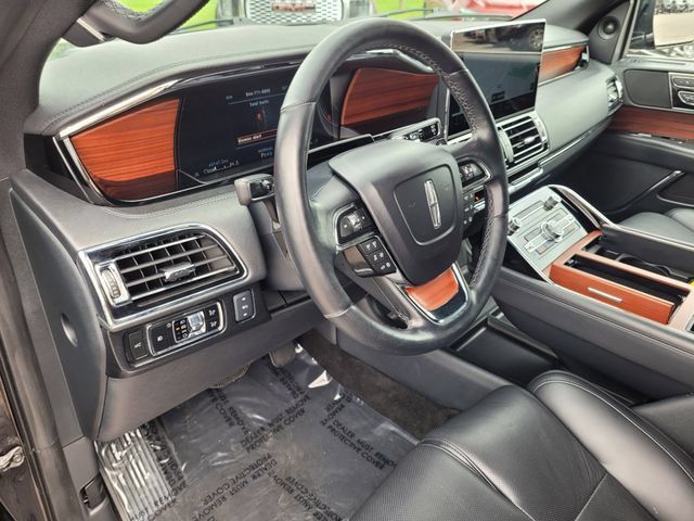 Used 2024 Lincoln Navigator Reserve AWD/4WD image 22