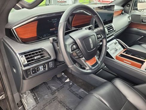 Used 2024 Lincoln Navigator Reserve AWD/4WD image 22