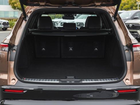 New 2026 Toyota Crown Signia AWD/4WD image 7