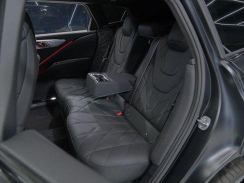 Used 2026 BMW XM Label Red image 35