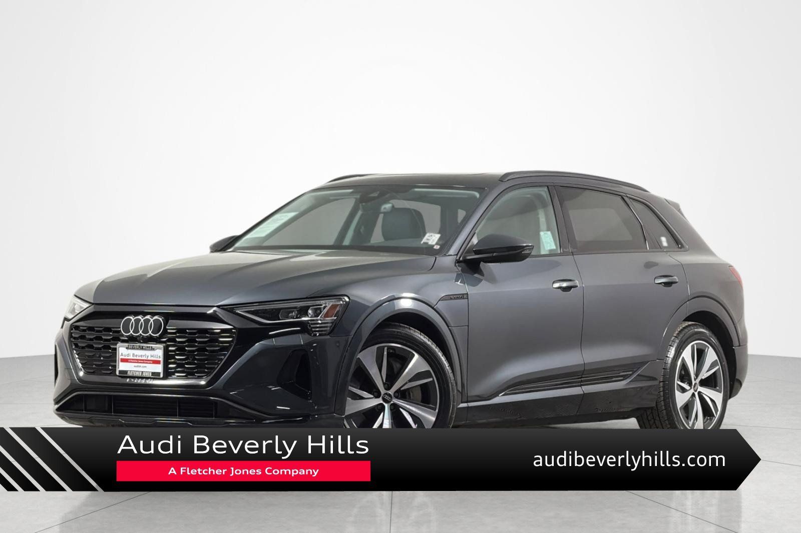 Used 2024 Audi Q8 e-tron Premium AWD/4WD image 1