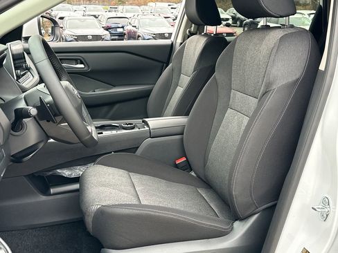 New 2026 Nissan Rogue SV w/ Cold Weather Package AWD/4WD image 8