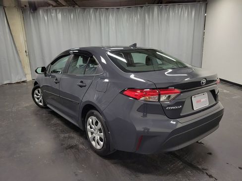 Used 2023 Toyota Corolla LE image 6