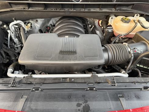 Used 2022 GMC Yukon SLT w/ SLT Luxury Package image 39