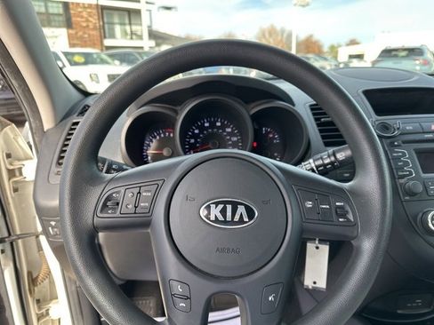 Used 2013 Kia Soul image 7