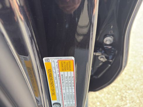 New 2026 GMC Sierra 1500 AT4 w/ AT4 Preferred Package image 24