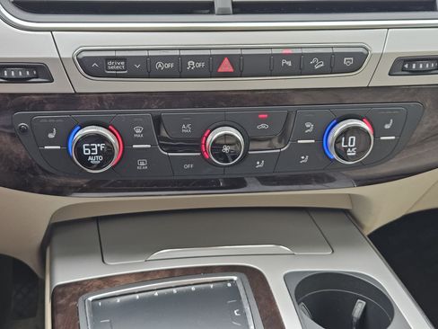 Used 2019 Audi Q7 2.0T Premium Plus AWD/4WD image 19