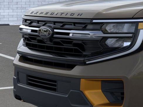 New 2026 Ford Expedition Tremor image 17