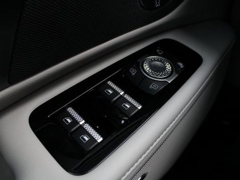 New 2026 Lincoln Nautilus Reserve w/ Jet Appearance Package image 37