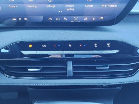 New 2026 Buick Enclave Preferred w/ Power Package image 30