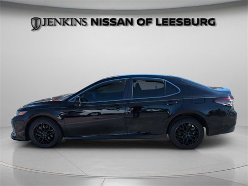 Used 2023 Toyota Camry LE image 14