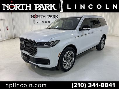 New 2025 Lincoln Navigator L Reserve
