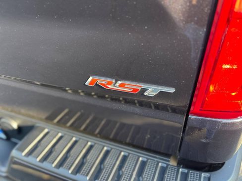 Used 2023 Chevrolet Silverado 1500 RST w/ Protection Package AWD/4WD image 8