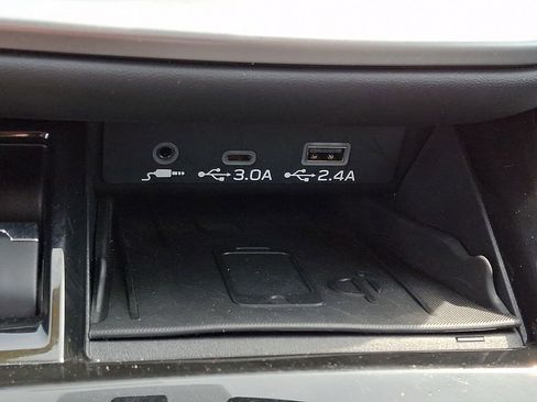 Certified 2025 Subaru Outback Limited AWD/4WD image 26