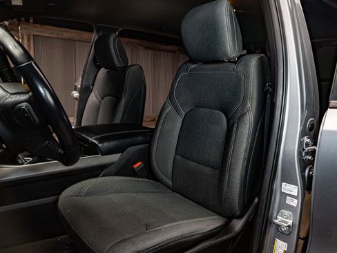 Used 2020 RAM 1500 Big Horn image 19