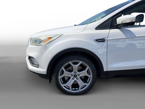Used 2017 Ford Escape Titanium w/ Equipment Group 301A AWD/4WD image 9