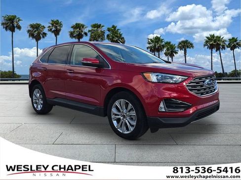 Used 2024 Ford Edge Titanium image 1