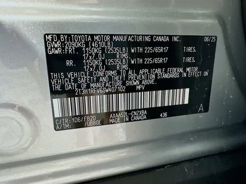 Certified 2025 Toyota RAV4 LE FWD image 30