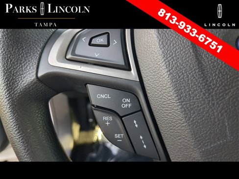 Used 2020 Ford Fusion SE image 24