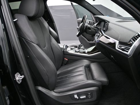 Used 2021 BMW X5 xDrive40i w/ Premium Package image 19