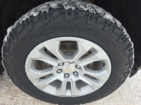 Used 2022 Chevrolet Silverado 1500 LTZ AWD/4WD image 12