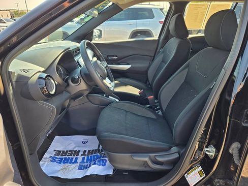 Used 2020 Nissan Kicks SV FWD image 13