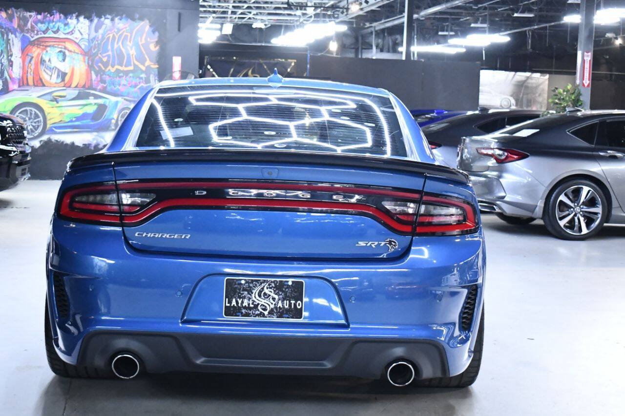 Used 2022 Dodge Charger SRT Hellcat w/ Alcantara Interior Package RWD image 10