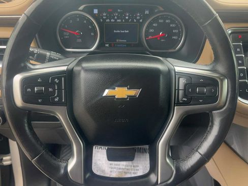 Used 2021 Chevrolet Tahoe Premier AWD/4WD image 17