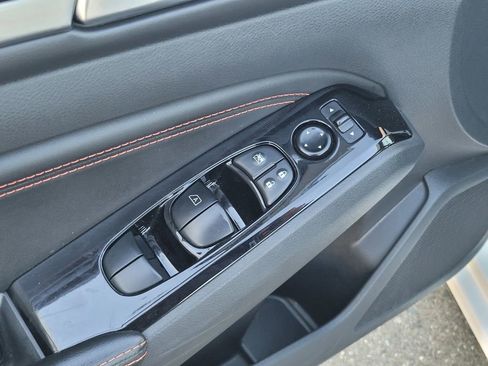 Used 2023 Nissan Altima 2.5 SR image 16