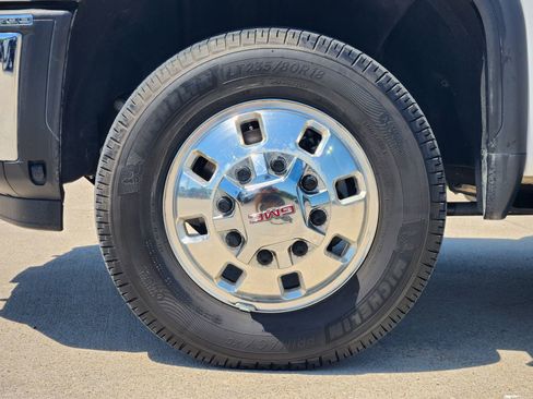 Used 2024 GMC Sierra 3500 SLT w/ Texas SLT Premium Package AWD/4WD image 11