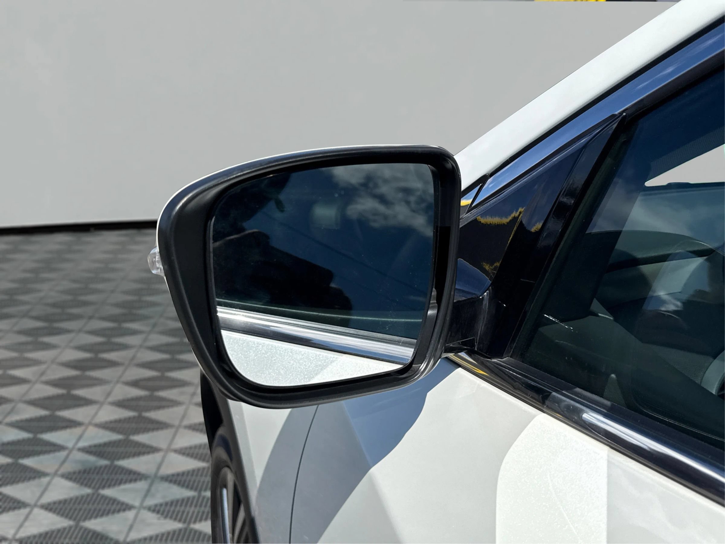 Used 2023 Nissan Murano SL w/ SL Moonroof Package AWD/4WD image 25