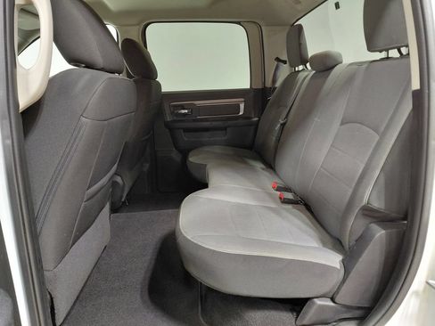 Certified 2022 RAM 1500 Classic SLT w/ Electronics Group AWD/4WD image 38