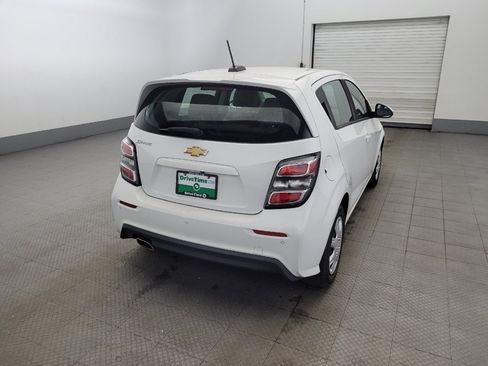 Used 2020 Chevrolet Sonic LT image 7