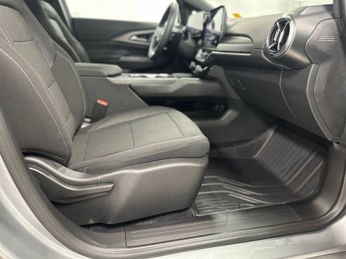 New 2026 Chevrolet Equinox EV LT image 22