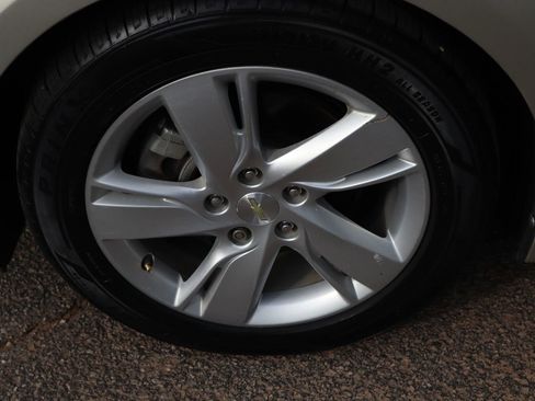 Used 2014 Chevrolet Cruze Diesel image 35