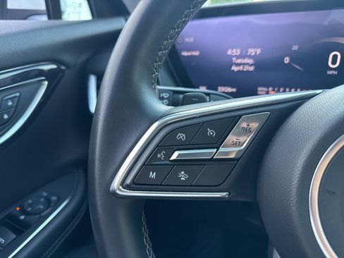 Used 2024 Buick Envision Preferred image 18